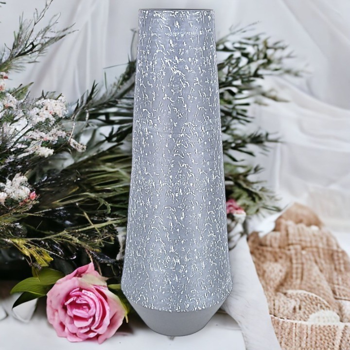 Contemporary Vase soft grey with engraving