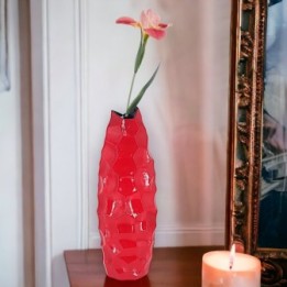 Diamond cut vase