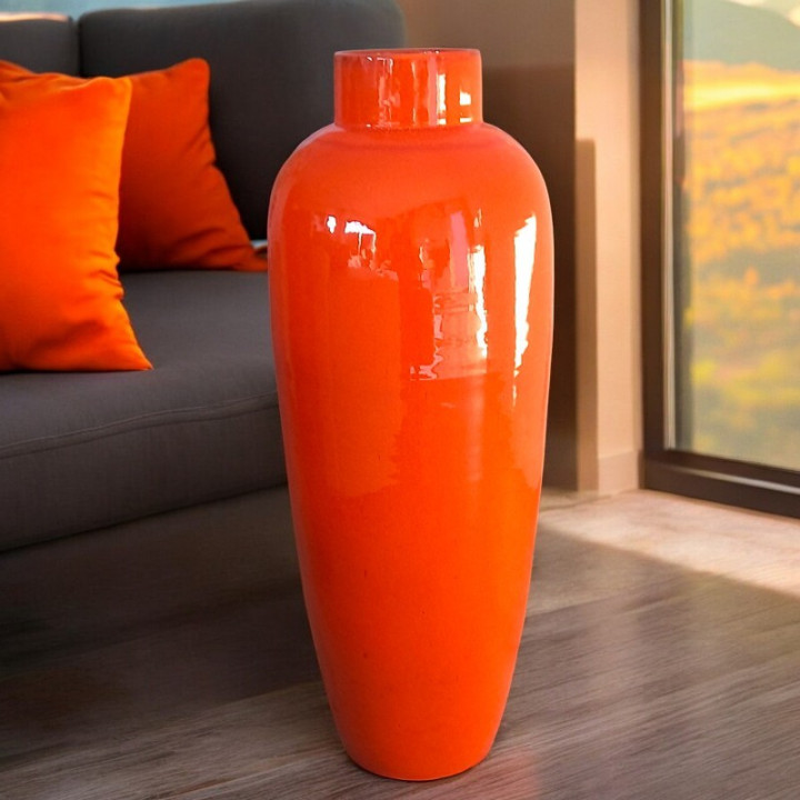 Collo e parte superiore del vaso grande arancione