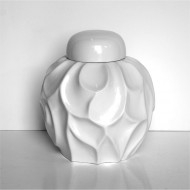 Ginger jar in ceramic